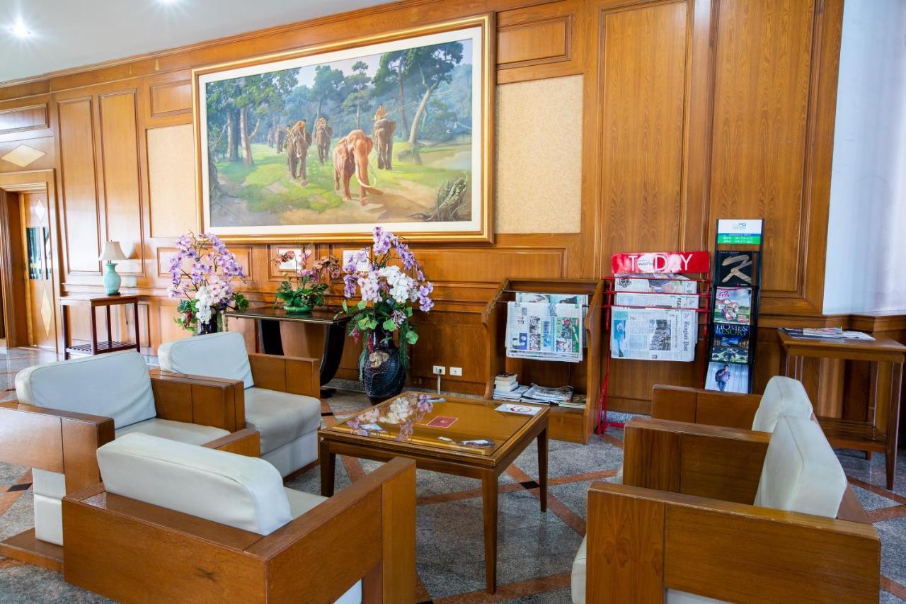 Surin Majestic Hotel מראה חיצוני תמונה
